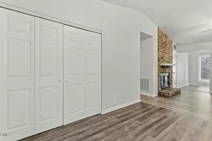 102 Oaklake Ct, Fuquay Varina, NC 27526 - Photo 11