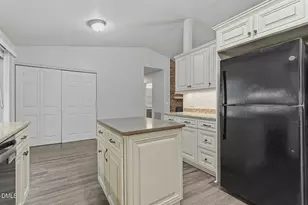 102 Oaklake Ct, Fuquay Varina, NC 27526 - Photo 17