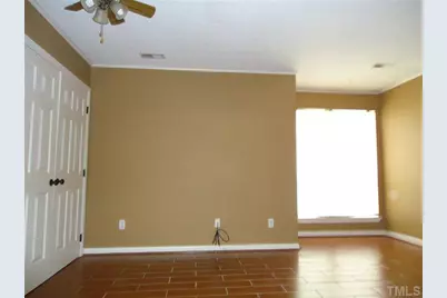 110 Manhattan Court, Cary, NC 27511 - Photo 9
