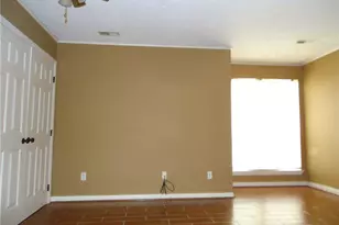 110 Manhattan Ct, Cary, NC 27511 - Photo 9
