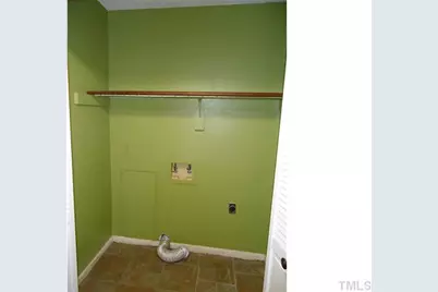 110 Manhattan Court, Cary, NC 27511 - Photo 7