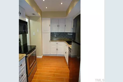 110 Manhattan Court, Cary, NC 27511 - Photo 5