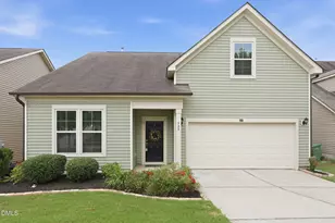 929 Stable Fern Dr, Fuquay Varina, NC 27526 - Photo 1