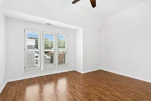 1000 Brighthurst Dr, Raleigh, NC 27605 - Photo 19