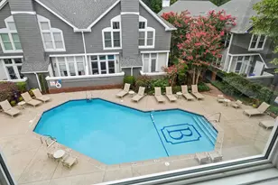 1000 Brighthurst Dr, Raleigh, NC 27605 - Photo 27