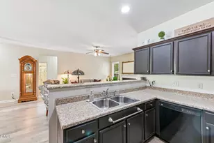 138 Gold Ct, Broadway, NC 27505 - Photo 9