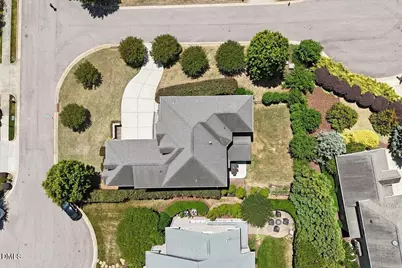 7915 Longleaf Branch Court, Raleigh, NC 27612 - Photo 5