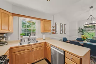 5308 Barclay Dr, Raleigh, NC 27606 - Photo 9