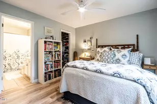 1111 Parkridge Ln, Raleigh, NC 27605 - Photo 17