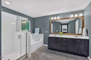 1007 Poplar St, Durham, NC 27703 - Photo 9