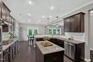 1007 Poplar St, Durham, NC 27703 - Photo 5