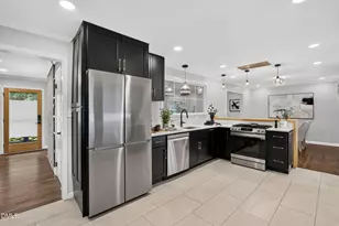 1300 Leclair St, Chapel Hill, NC 27517 - Photo 17