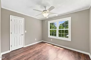 402 W Gilbreath St, Graham, NC 27253 - Photo 27