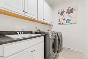 3411 Antler Vw Dr, Apex, NC 27502 - Photo 15