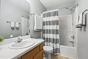 102 Unaka Ct, Cary, NC 27519 - Photo 29