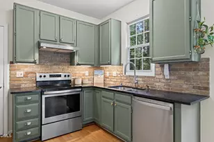 102 Unaka Ct, Cary, NC 27519 - Photo 7