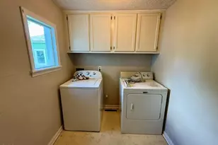 219 Kerr Dr, Roxboro, NC 27573 - Photo 19