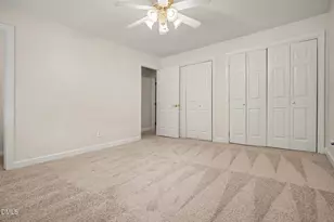 1304 Hampshire Ct, Raleigh, NC 27612 - Photo 15