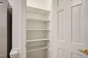 1304 Hampshire Ct, Raleigh, NC 27612 - Photo 25
