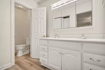 1304 Hampshire Court, Raleigh, NC 27612 - Photo 19