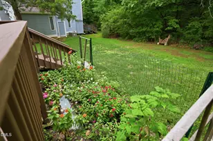 250 S Estes Dr, Chapel Hill, NC 27514 - Photo 35