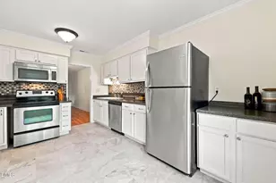 250 S Estes Dr, Chapel Hill, NC 27514 - Photo 9