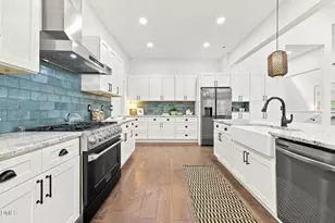 2010 Damascus Church Rd, Chapel Hill, NC 27516 - Photo 13