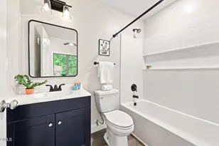 2010 Damascus Church Rd, Chapel Hill, NC 27516 - Photo 47