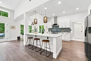 2010 Damascus Church Rd, Chapel Hill, NC 27516 - Photo 11