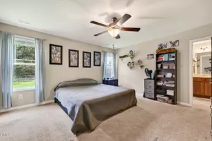 100 Belle Meade Ct, Benson, NC 27504 - Photo 13
