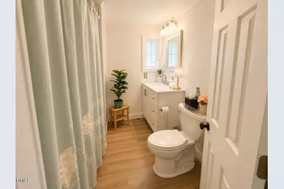 305 W Preston Street, Selma, NC 27576 - Photo 9