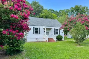 128 Battle Ave, Warrenton, NC 27589 - Photo 1