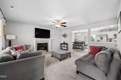 75 Falling Leaf Lane, Benson, NC 27504 - Photo 7