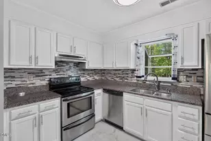 1904 Stadium Dr, Durham, NC 27705 - Photo 11