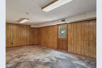 1701 Lord Ashley Drive, Sanford, NC 27330 - Photo 31