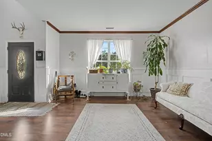 141 Jasper Point Dr, Holly Springs, NC 27540 - Photo 5