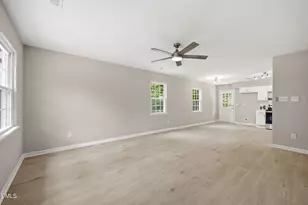 828 Shari Ct, Durham, NC 27704 - Photo 15