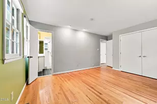 305 Plum Ln, Chapel Hill, NC 27517 - Photo 17