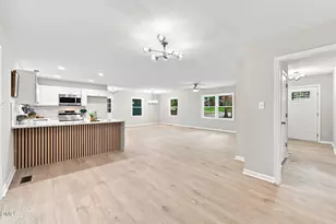 807 Yosemite Cir, Durham, NC 27713 - Photo 13