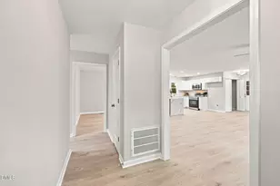807 Yosemite Cir, Durham, NC 27713 - Photo 23
