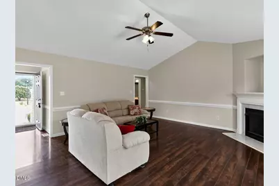 292 Middle Landing Drive, Smithfield, NC 27577 - Photo 5