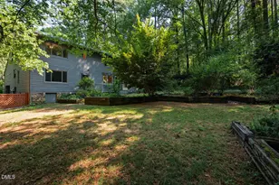 307 Azalea Dr, Chapel Hill, NC 27517 - Photo 53