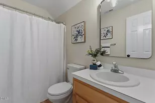 1025 Ashton Hollow Dr, Raleigh, NC 27603 - Photo 19