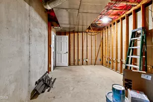 7036 Sirius Ln, Raleigh, NC 27614 - Photo 55