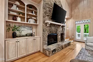 7036 Sirius Ln, Raleigh, NC 27614 - Photo 9