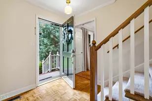 2901 Meadowview Ct, Apex, NC 27539 - Photo 5