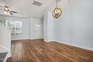 809 Rothshire Ct, Raleigh, NC 27615 - Photo 5