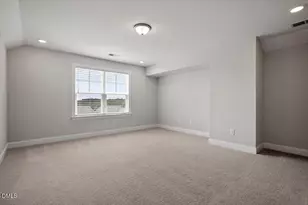 245 N Crest Dr, Chapel Hill, NC 27517 - Photo 47