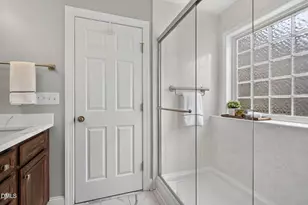 624 Lawson Cypress Ln, Fuquay-Varina, NC 27526 - Photo 25