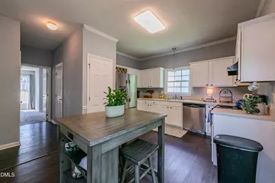 816 White Daisies Court, Raleigh, NC 27610 - Photo 3